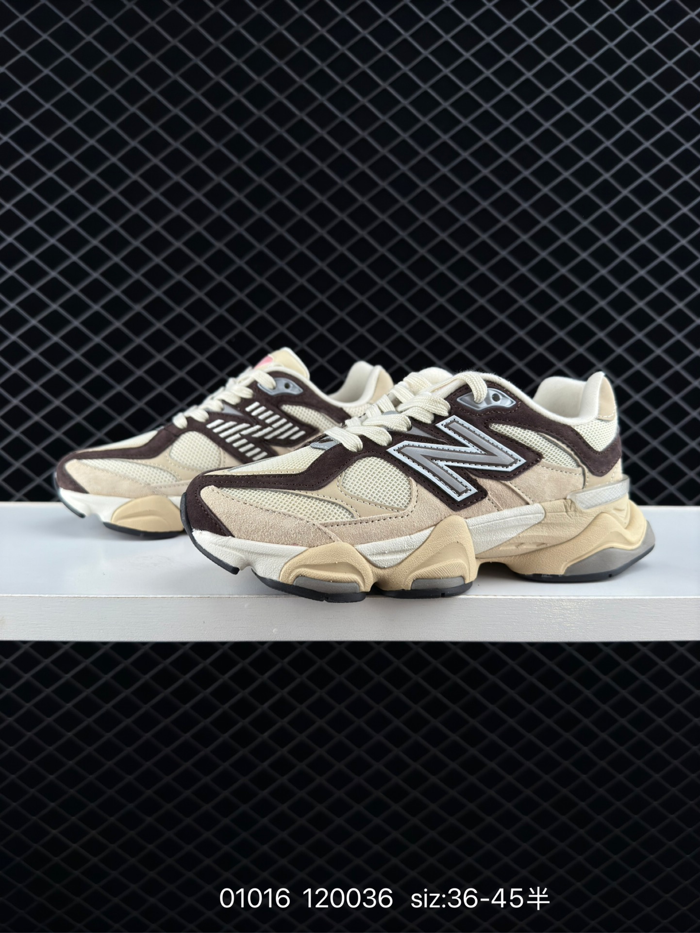 New Balance 9060”Triple Black“